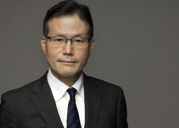 إبسون تقدم عصرا جديدا من الابتكار اللّامحدود وتتعهد بالتزاماتها تجاه الأفراد والبحث والتطوير