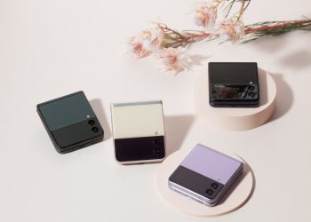Le Galaxy Z Flip3 résiste à plus de 143 heures de live  stream et 418 502 pliages