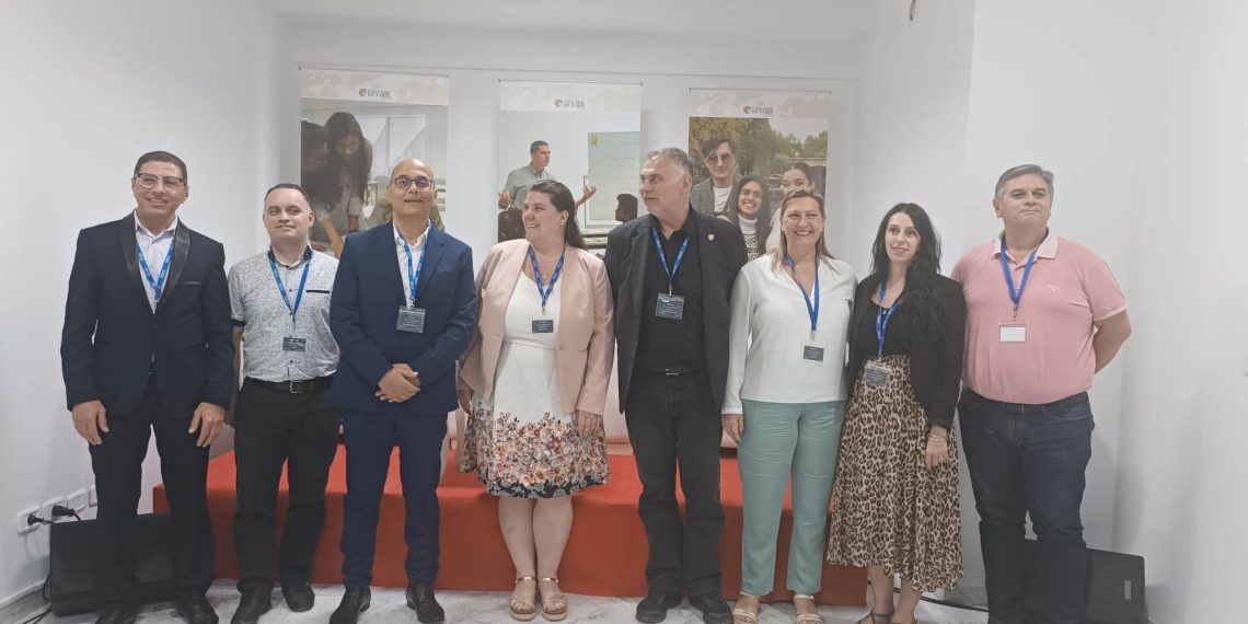 Collège de Paris annonce l’ouverture d’un Campus à Tunis pour libérer les talents et les ambitions des jeunes tunisiens  10 nationalités déjà inscrites à Tunis Former les élites de demain