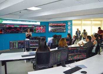 La South Mediterranean University (SMU) inaugure une salle des marchés unique en son genre
