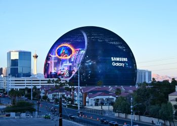 Las Vegas :Samsung ouvre un portail vers une nouvelle ère de mobilité avec IA sur l’Exosphère de The Sphere, avant l’Unpacked 2024