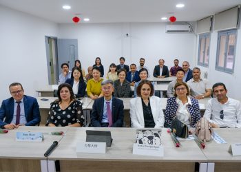 لأول مرة في تونس: افتتاح قاعة ذكيّة في المعهد العالي للغات بتونس