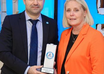 Tetra Pak reçoit la visite de son Excellence l’ambassadrice de Suède