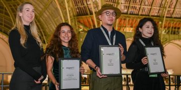 OPPO célèbre les talents mondiaux de la photographie au salon Paris Photo 2024