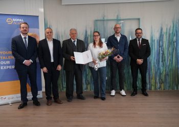 توقيع اتفاقيّة تعاون بين المعهد الألمانيّ “كارلسروه” للتّكنولوجيا وأكاديميّة ”سوبال” بصفاقس