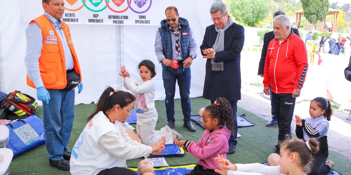 اللجنة الوطنية الأولمبية التونسية تحتفي باليوم العالمي للرياضة من أجل التنمية والسلم بمنتزه النحلي