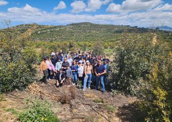 صباح الخير.  تنزيل التسجيلات النادرة للبث يوم الثلاثاء القادم  مع الشكر